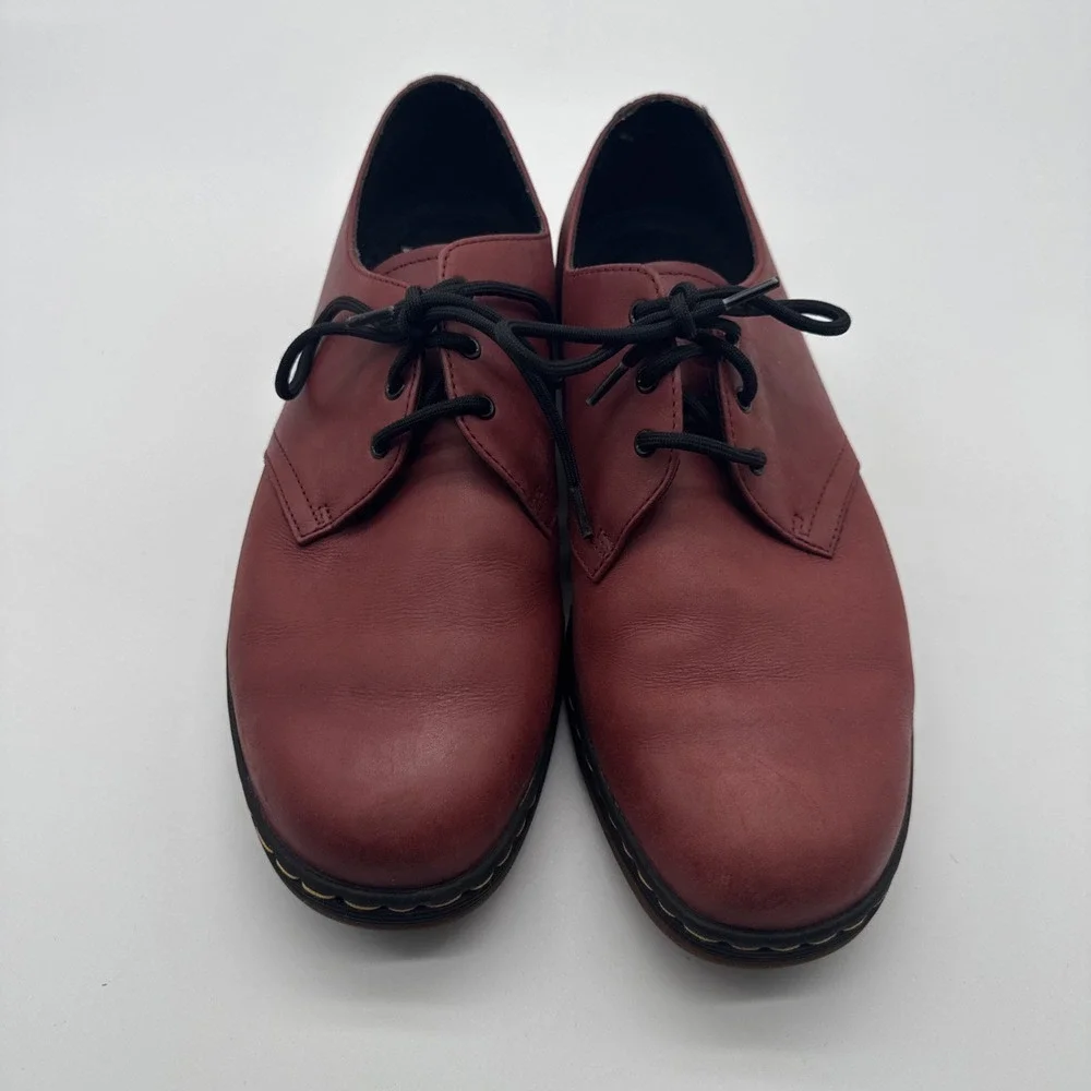 Dr. Martens product pair